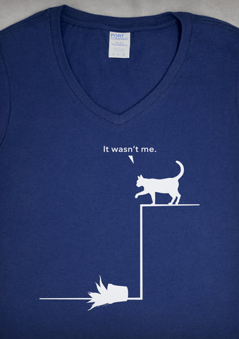 It Wasn't Me (Cat) – Women's Navy Blue V-neck T-shirt